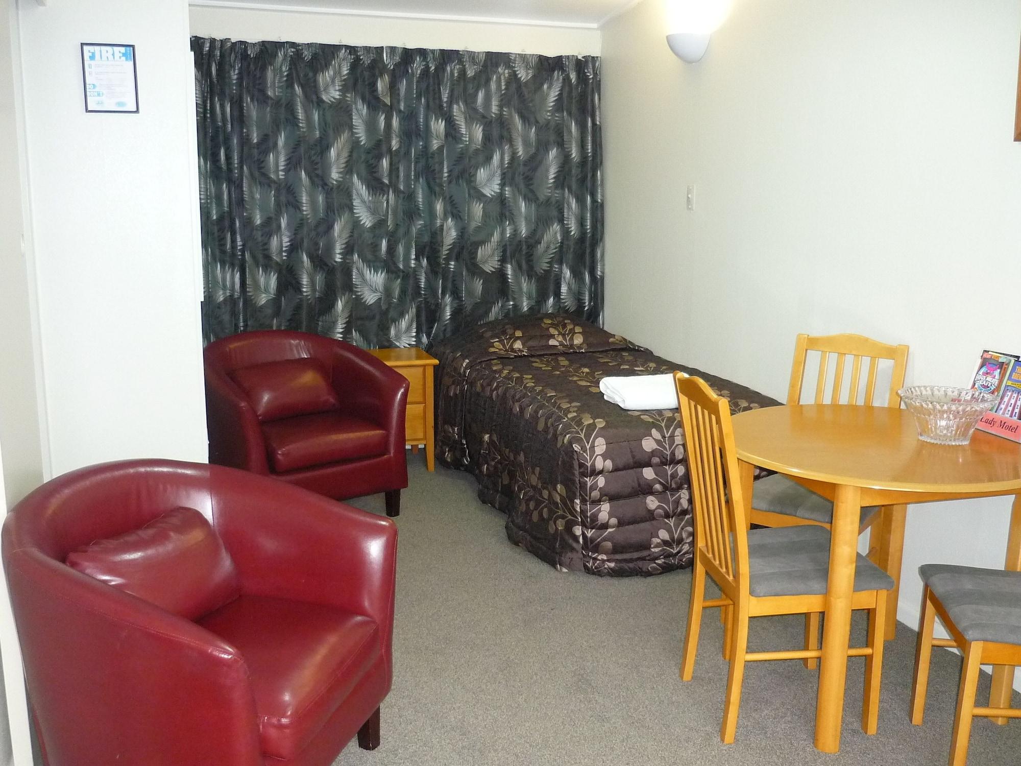 Spanish Lady Motel 3*